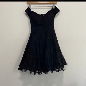 Black Windsor dress
